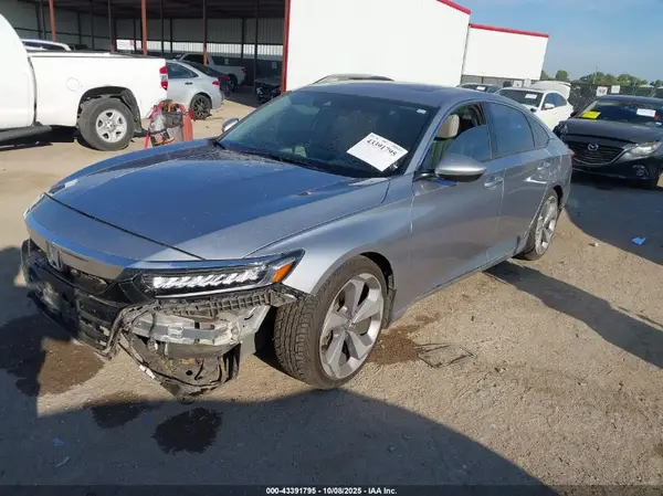 1HGCV2F94KA001165 2019 HONDA ACCORD - Image 2