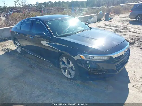 1HGCV2F94KA003708 2019 HONDA ACCORD - Image 1