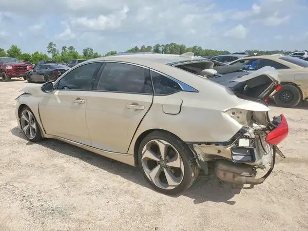 1HGCV2F94KA004342 2019 HONDA ACCORD - Image 2