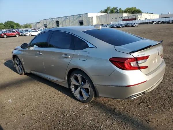 1HGCV2F94KA004356 2019 HONDA ACCORD - Image 2