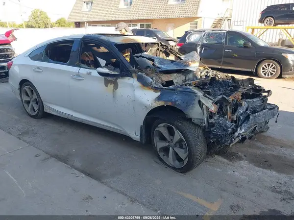 1HGCV2F94KA801528 2019 HONDA ACCORD - Image 1