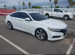 1HGCV2F95JA005059 2018 HONDA ACCORD