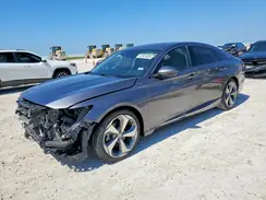 1HGCV2F95JA018832 2018 HONDA ACCORD