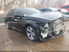 1HGCV2F95JA028003 2018 HONDA ACCORD