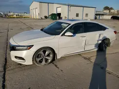 1HGCV2F95JA052110 2018 HONDA ACCORD