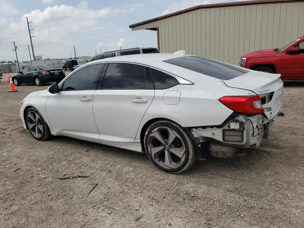 1HGCV2F95JA053354 2018 HONDA ACCORD - Image 2