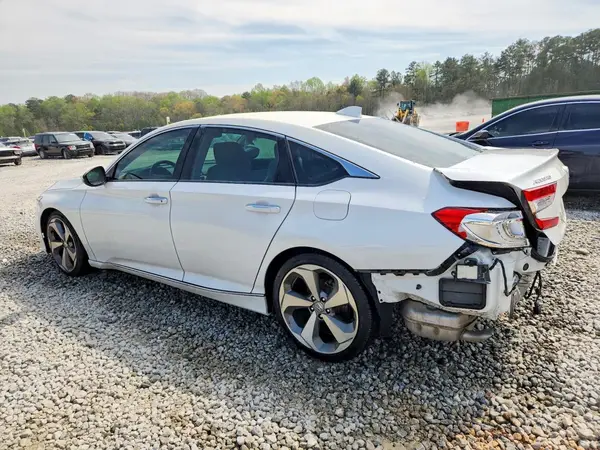 1HGCV2F95KA032991 2019 HONDA ACCORD - Image 2