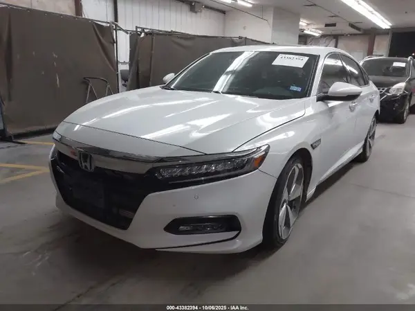 1HGCV2F95KA036412 2019 HONDA ACCORD - Image 2