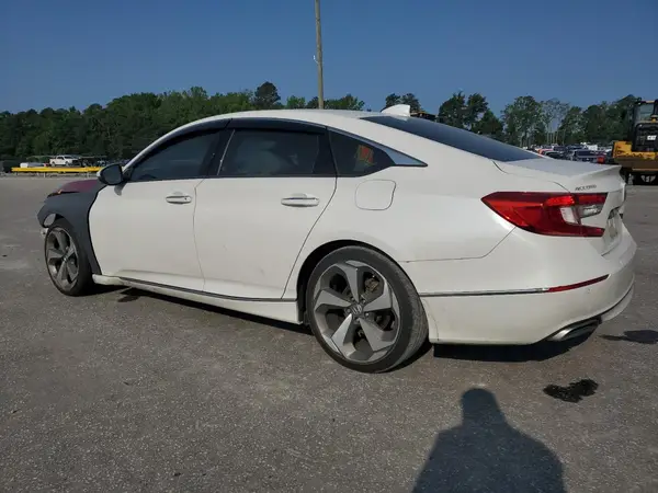 1HGCV2F95LA006747 2020 HONDA ACCORD - Image 2