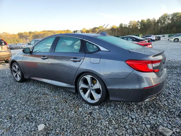 1HGCV2F96JA001960 2018 HONDA ACCORD - Image 2