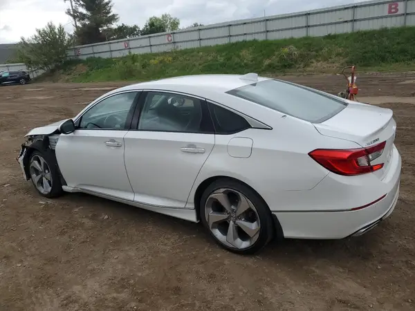 1HGCV2F96JA002526 2018 HONDA ACCORD - Image 2