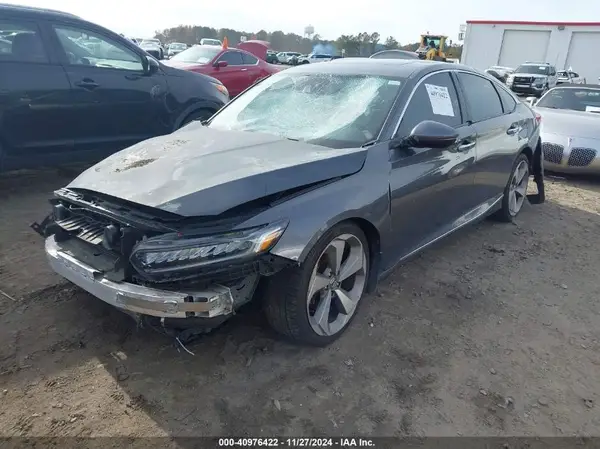 1HGCV2F96JA006088 2018 HONDA ACCORD - Image 2