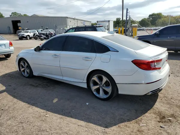 1HGCV2F96JA008780 2018 HONDA ACCORD - Image 2