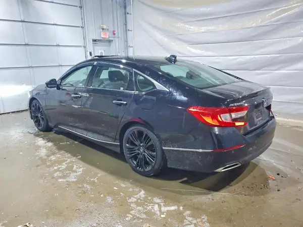 1HGCV2F96JA008911 2018 HONDA ACCORD - Image 2
