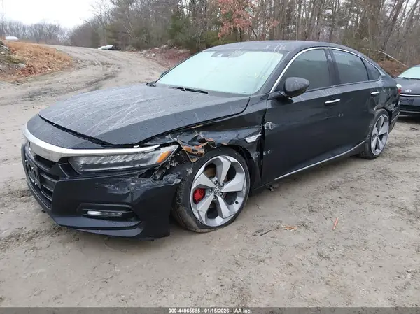 1HGCV2F96JA010948 2018 HONDA ACCORD - Image 2