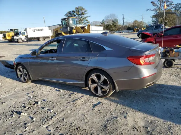 1HGCV2F96JA021173 2018 HONDA ACCORD - Image 2