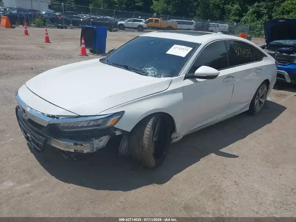 1HGCV2F96JA024901 2018 HONDA ACCORD - Image 2