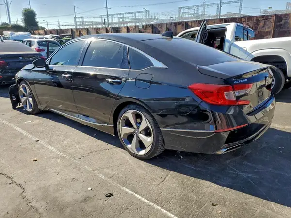 1HGCV2F96JA029306 2018 HONDA ACCORD - Image 2