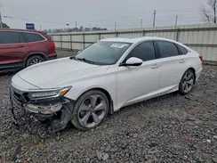 1HGCV2F96JA031251 2018 HONDA ACCORD