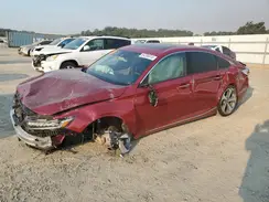 1HGCV2F96JA035901 2018 HONDA ACCORD