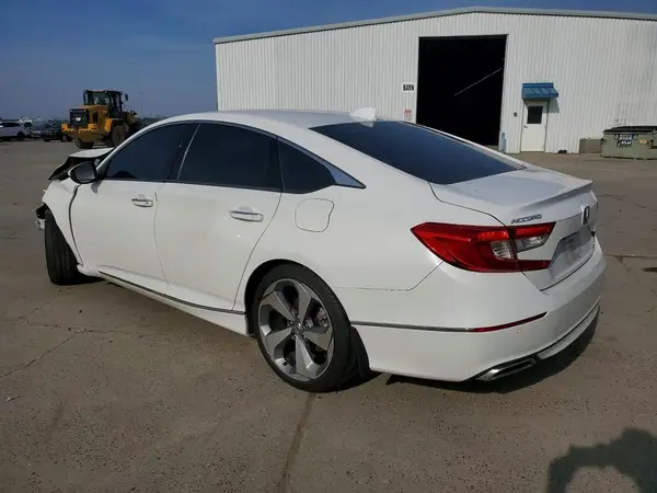 1HGCV2F96JA041052 2018 HONDA ACCORD - Image 2