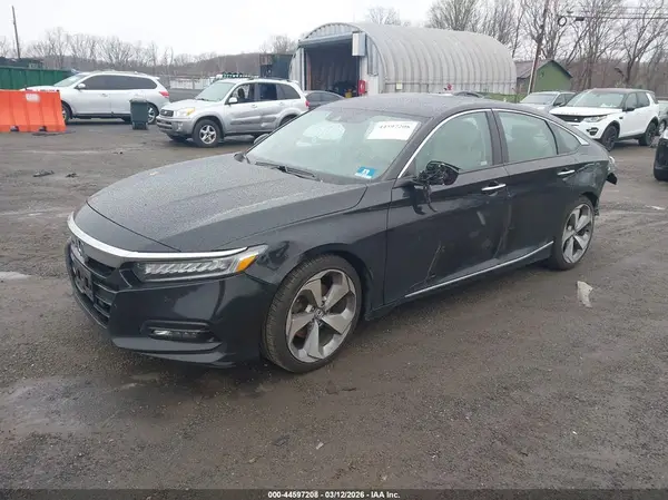 1HGCV2F96JA041911 2018 HONDA ACCORD - Image 2