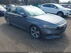 1HGCV2F96JA044663 2018 HONDA ACCORD