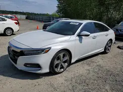 1HGCV2F96JA052374 2018 HONDA ACCORD