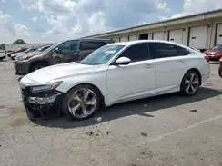 1HGCV2F96JA052682 2018 HONDA ACCORD