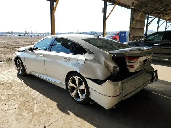 1HGCV2F96KA005704 2019 HONDA ACCORD - Image 2