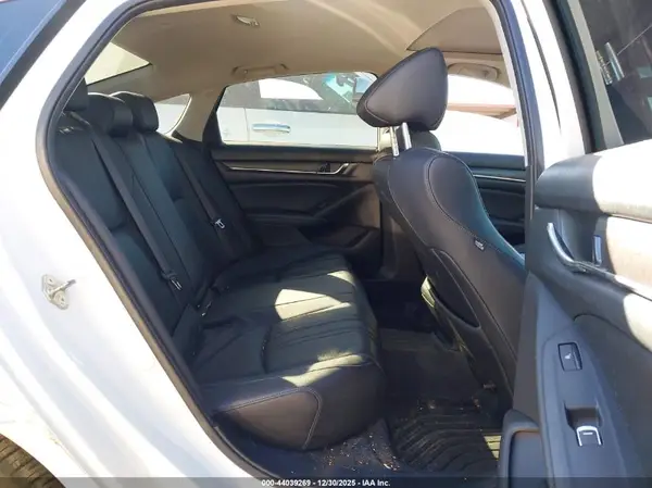 1HGCV2F96KA007002 2019 HONDA ACCORD - Image 8