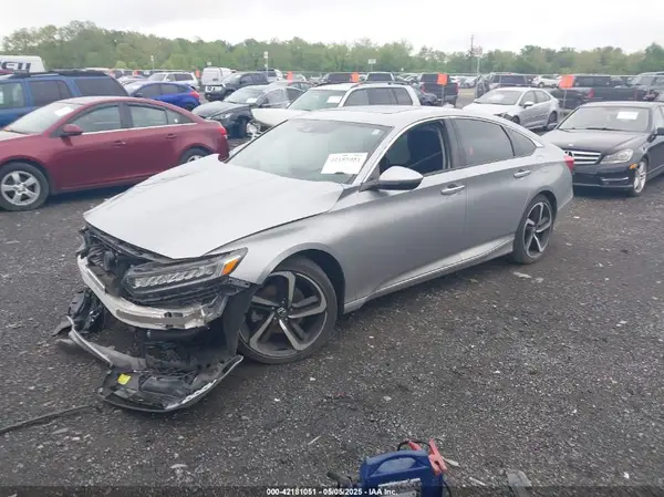 1HGCV2F96KA009445 2019 HONDA ACCORD - Image 2