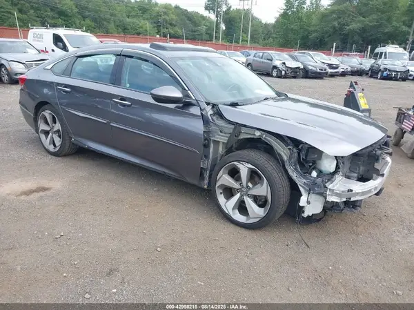 1HGCV2F96KA020882 2019 HONDA ACCORD - Image 1