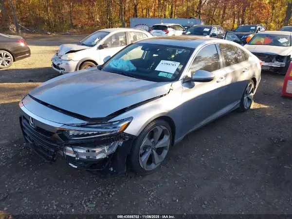 1HGCV2F96KA022857 2019 HONDA ACCORD - Image 2
