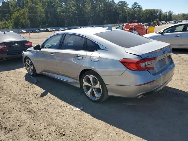 1HGCV2F96KA029890 2019 HONDA ACCORD - Image 2