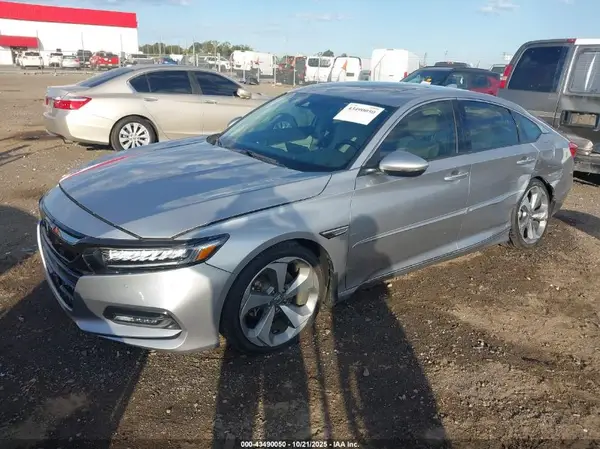 1HGCV2F96LA010094 2020 HONDA ACCORD - Image 2