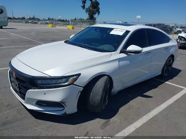 1HGCV2F96LA010984 2020 HONDA ACCORD - Image 2