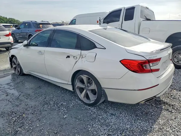 1HGCV2F96LA018566 2020 HONDA ACCORD - Image 2