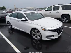 1HGCV2F97JA005225 2018 HONDA ACCORD