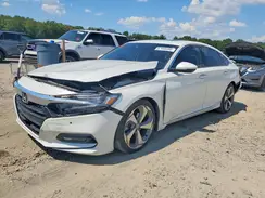 1HGCV2F97JA012398 2018 HONDA ACCORD