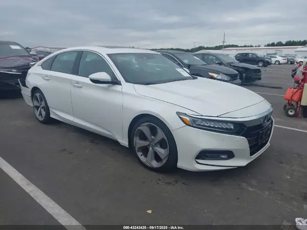 1HGCV2F97JA016967 2018 HONDA ACCORD - Image 1