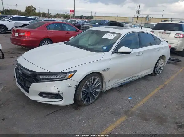 1HGCV2F97JA024857 2018 HONDA ACCORD - Image 2
