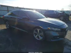1HGCV2F97JA026155 2018 HONDA ACCORD