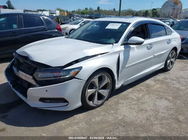 1HGCV2F97JA035261 2018 HONDA ACCORD - Image 2