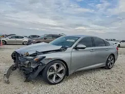 1HGCV2F97JA040962 2018 HONDA ACCORD