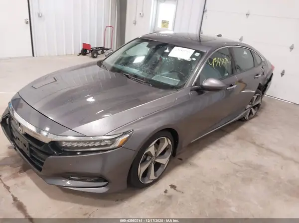 1HGCV2F97JA051136 2018 HONDA ACCORD - Image 2