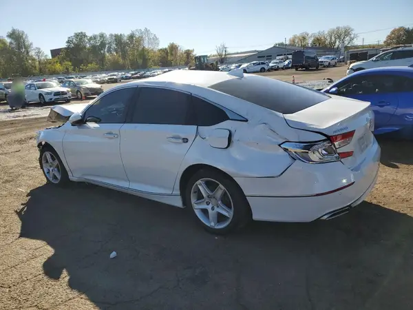 1HGCV2F97KA032961 2019 HONDA ACCORD - Image 2