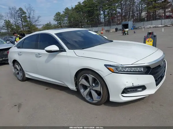 1HGCV2F97KA034192 2019 HONDA ACCORD - Image 1