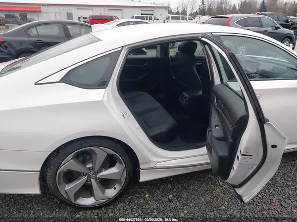 1HGCV2F98JA003872 2018 HONDA ACCORD - Image 8