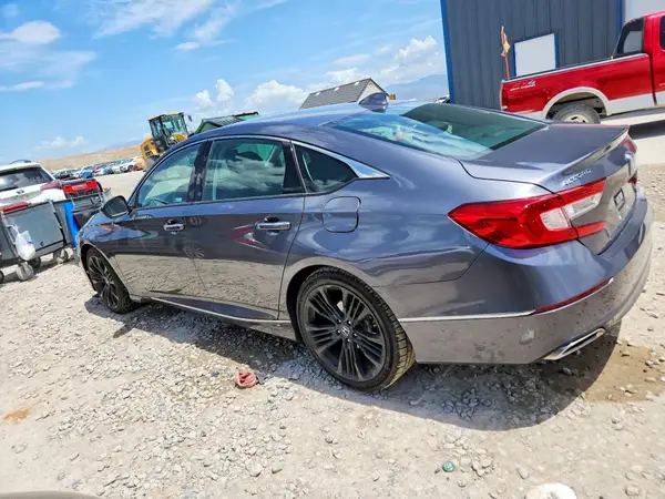 1HGCV2F98JA004293 2018 HONDA ACCORD - Image 2